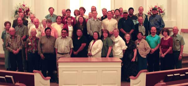 Picture of the participants in the 2007 American Indian Mission Workshop