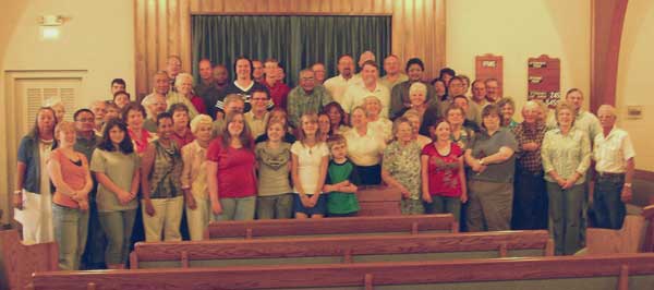 Picture of the participants in the 2007 American Indian Mission Workshop