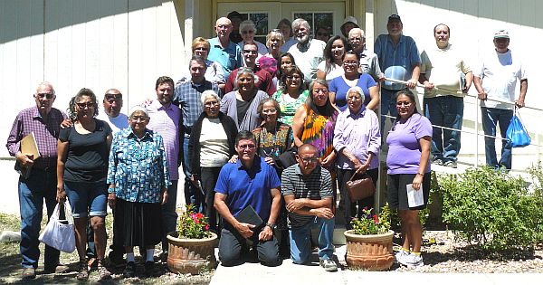Picture of the participants in the 2015 American Indian Mission Workshop